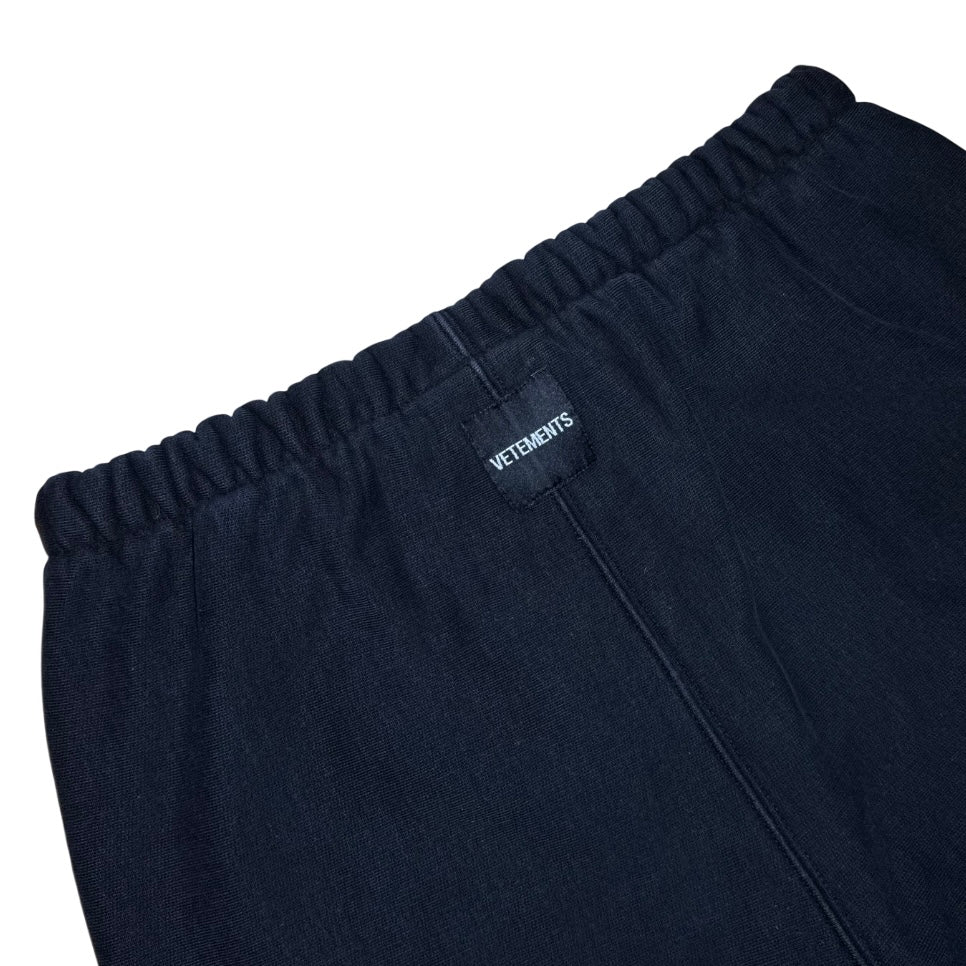 Vetements AW19 Spell-out sweatpants