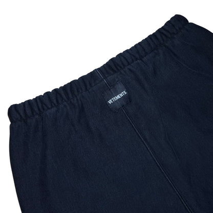 Vetements AW19 Spell-out sweatpants