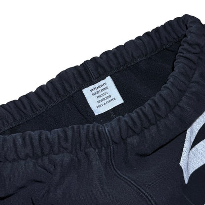 Vetements AW19 Spell-out sweatpants